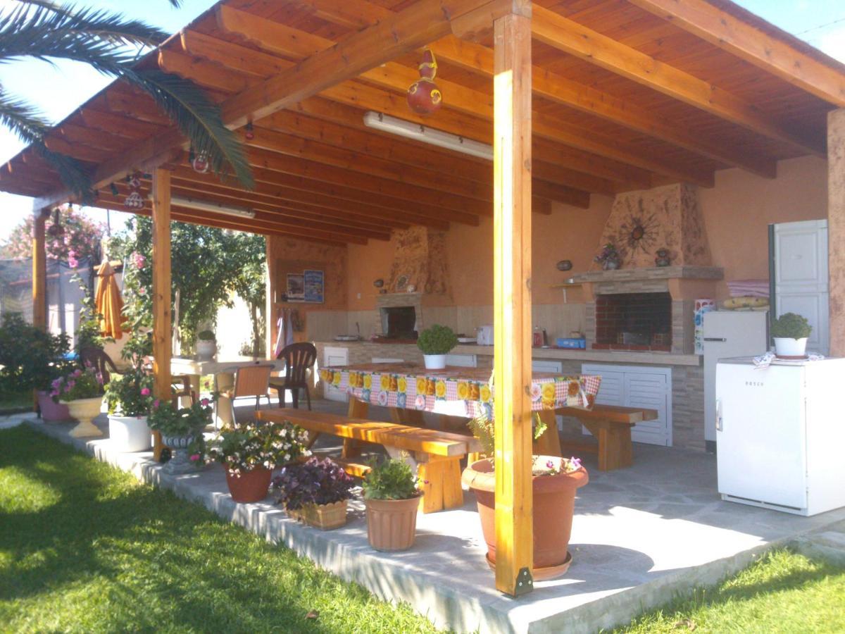 Sofia & Lakis House Apartment Ormos Panagias Exterior foto